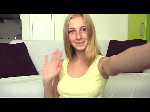 ❤️ Dema ku ez bêzar dibim ez bi tembelî pisîka xweya pembe masturbat dikim ️  Sex li me ku.pornoxlxx.ru ️❤